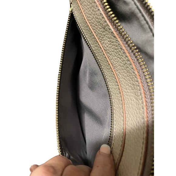 Fossil Crossbody Handbag, Tan with Tan Trim, Very Clean - Picture 6 of 7